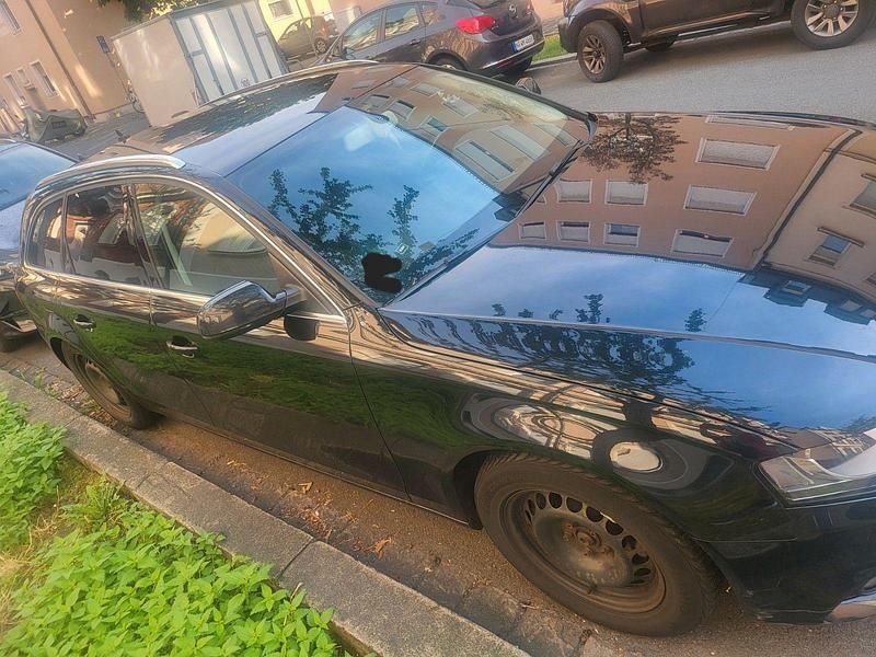 Schwarz Gebraucht 2010 Audi A4 Ambition Kombi | 5.300 € (Superpreis) - Bild 1/4