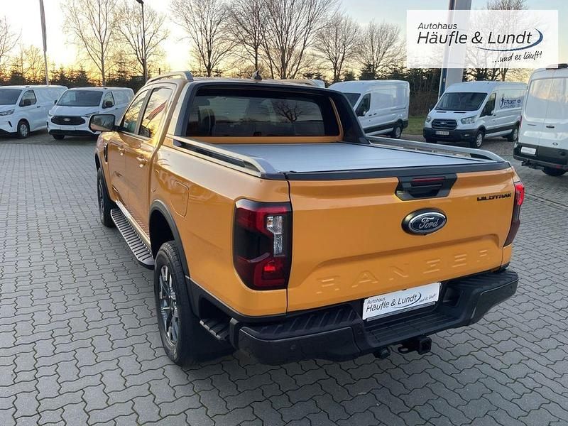 Neu Ford Ranger Wildtrack 281 PS (206 kW) 2025 Cyberorange metallic Pickup
