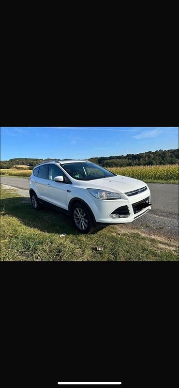 Weiß Gebraucht 2014 Ford Kuga SUV | 6.450 € (Superpreis) - Bild 1/4