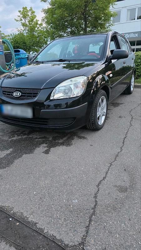 Usata Kia Rio 97 CV (71 kW) 2009 Nero Utilitaria