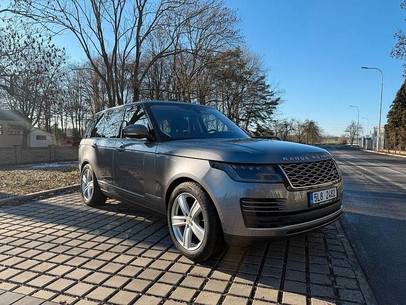 Gebraucht Land Rover Range Rover Vogue 525 PS (386 kW) 2019 Grau SUV
