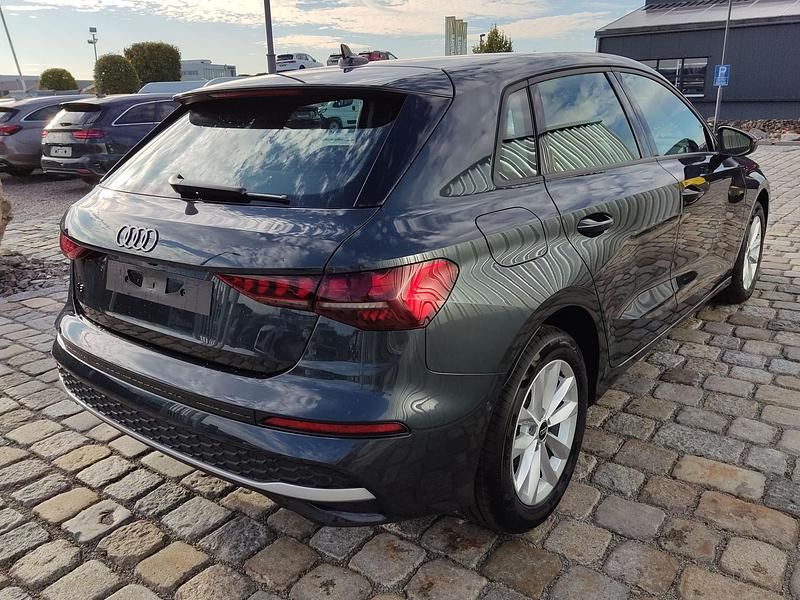 Neu Audi A3 150 PS (110 kW) 2026 Limousine