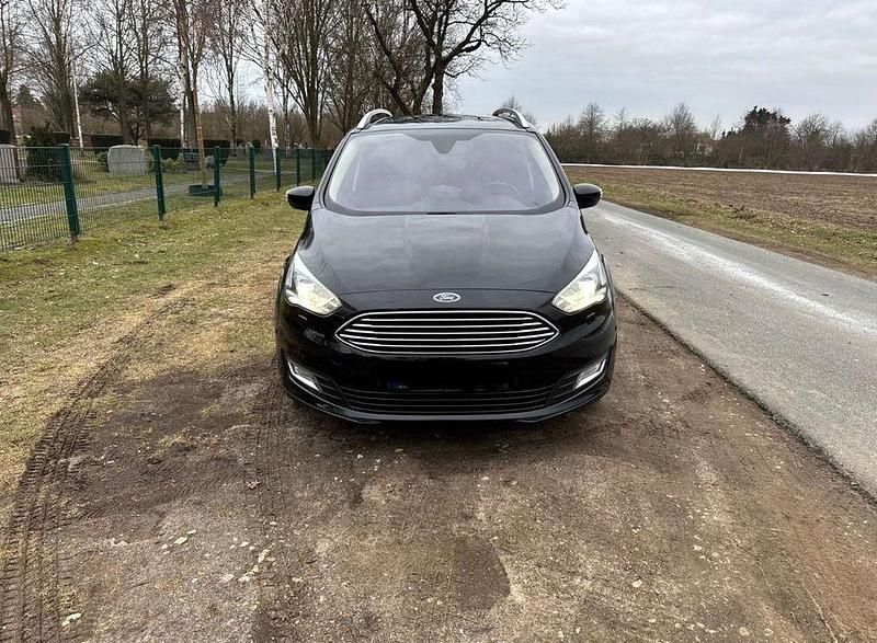 Gebraucht Ford Grand C-Max Titanium 150 PS (110 kW) 2016 Schwarz Van / Kleinbus
