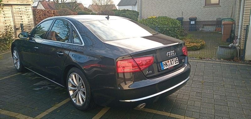Gebraucht Audi A8 Sport 351 PS (258 kW) 2011 Schwarz Limousine