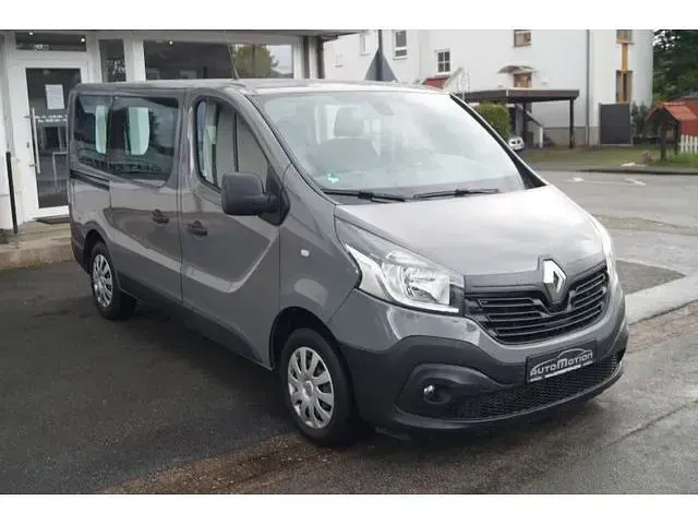 Gebraucht Renault Trafic Expression 121 PS (88 kW) 2019 Van / Kleinbus