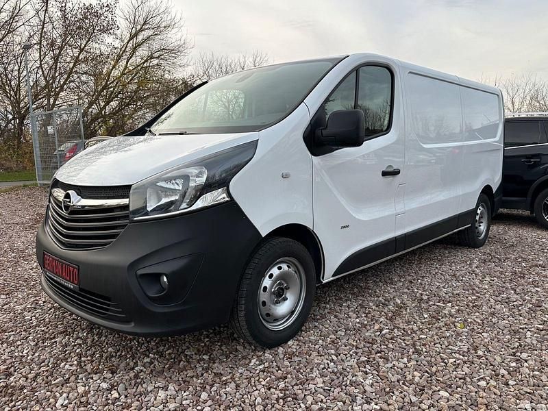 Gebraucht Opel Vivaro 116 PS (85 kW) 2016 Weiß Van / Kleinbus