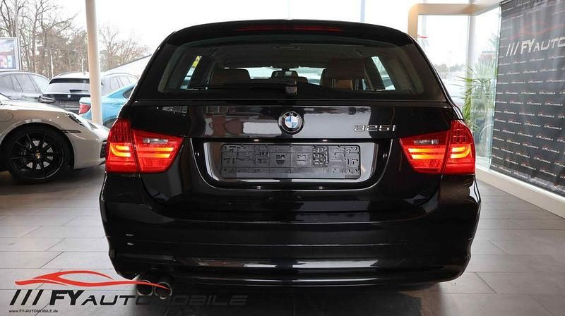 Gebraucht BMW 325 218 PS (160 kW) 2009 Schwarz Limousine