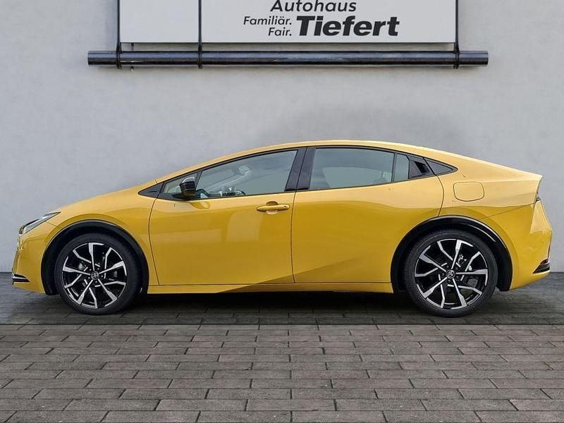 Gebraucht Toyota Prius Executive 223 PS (164 kW) 2024 Mustard metallic (metallic) Kleinwagen
