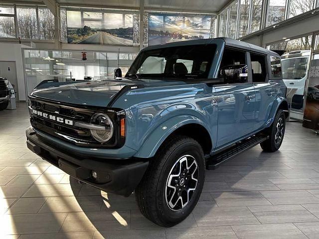 Grau Gebraucht 2024 Ford Bronco Outer Banks SUV | 62.900 € (Teuer) - Bild 1/4
