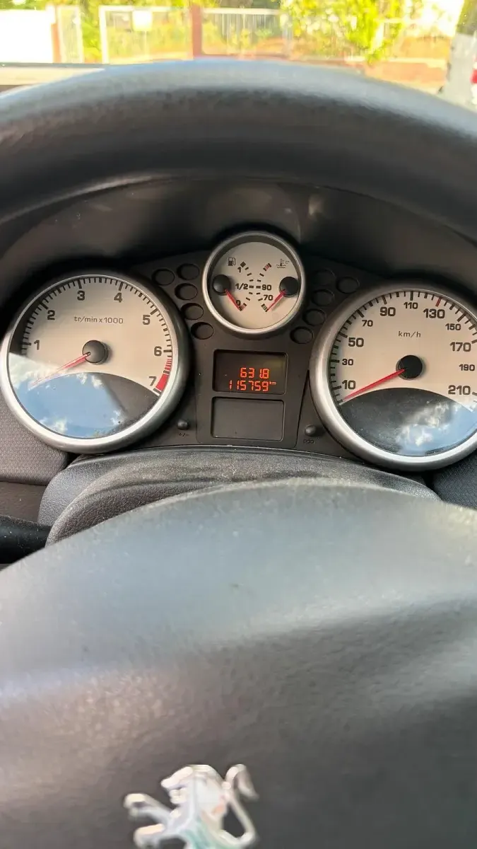 Gebraucht Peugeot 207 95 PS (69 kW) 2007 Silber Kombi