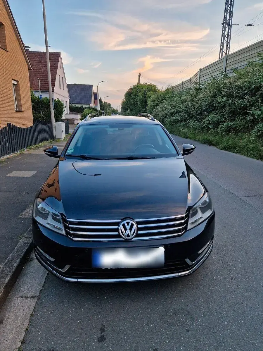 Gebraucht VW Passat 170 PS (125 kW) 2012 Schwarz Kombi