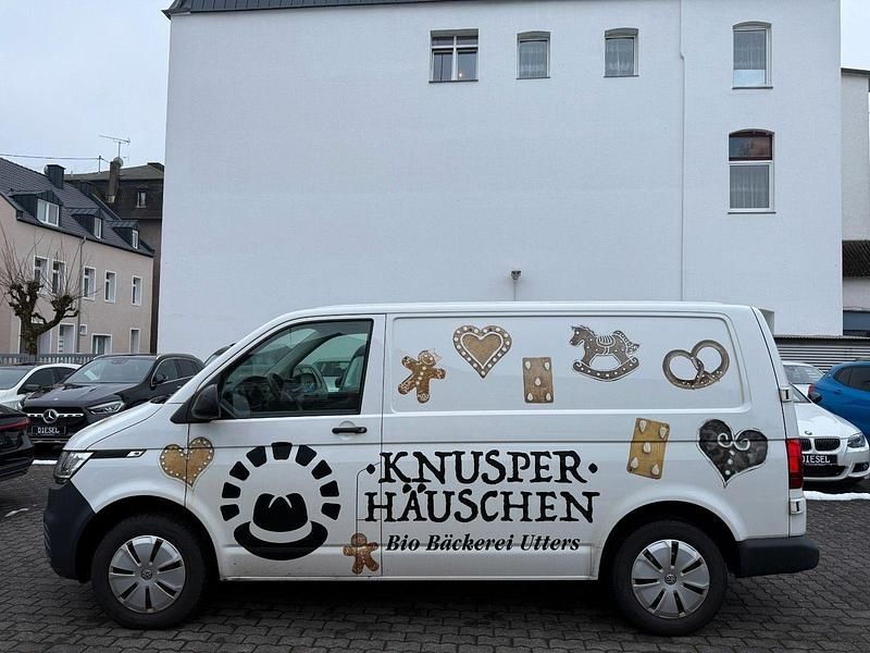 Używany VW Transporter 150 KM (110 kW) 2021 Biały Van