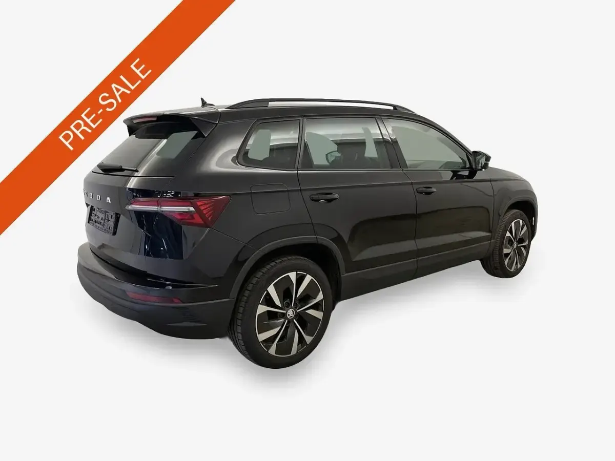 Gebraucht Skoda Karoq Style 116 PS (85 kW) 2023 Schwarz perleffekt SUV