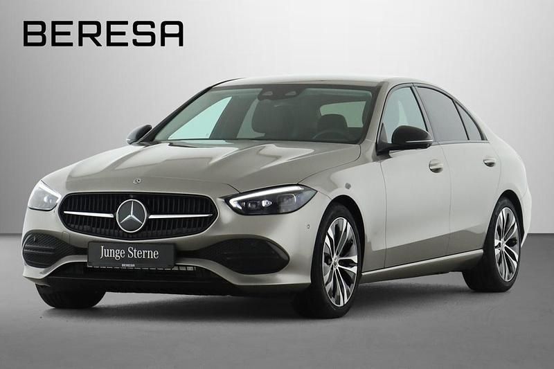 Silber mojavesilber Gebraucht 2022 Mercedes C300 Avantgarde Limousine | 36.480 € (Superpreis) - Bild 1/4