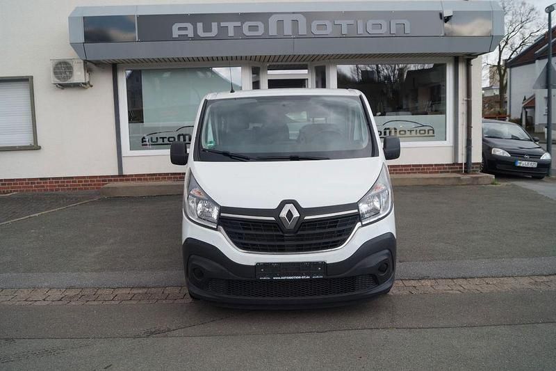 Gebraucht Renault Trafic 145 PS (106 kW) 2021 Weiß Van / Kleinbus
