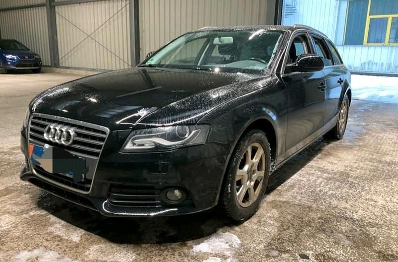 Gebraucht Audi A4 Ambiente 160 PS (117 kW) 2009 Schwarz Kombi