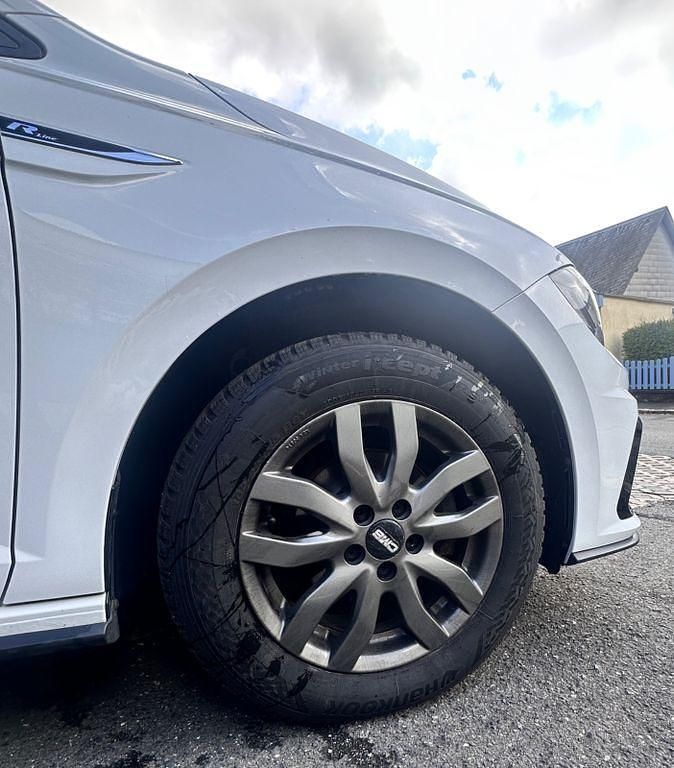 Gebraucht VW Polo R-line 95 PS (69 kW) 2019 Weiß Kleinwagen