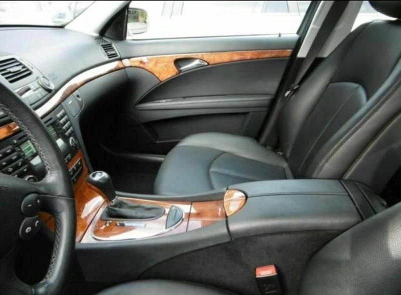 Silber Gebraucht 2006 Mercedes 220 Elegance Limousine | 5.500 € - Bild 1/4