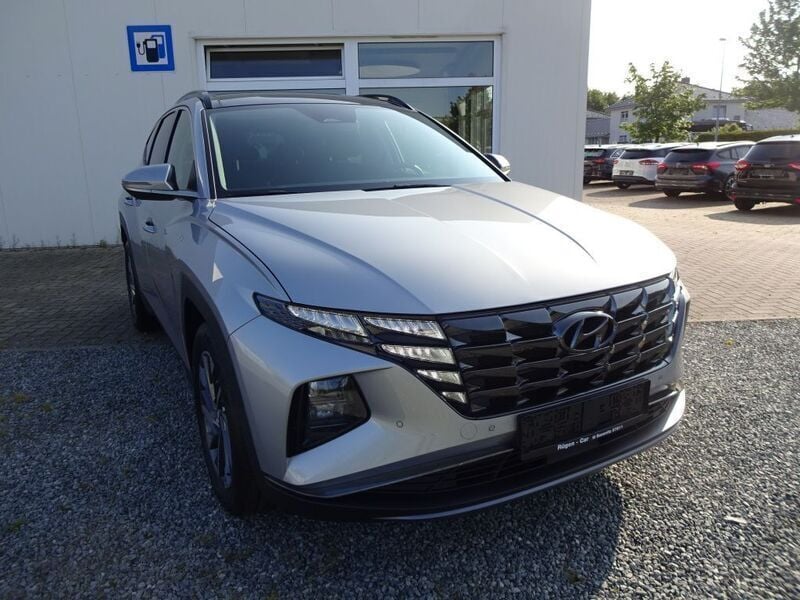Shimmering silver (metallic) Gebraucht 2022 Hyundai Tucson Trend SUV | 24.750 € (Guter Preis) - Bild 1/3