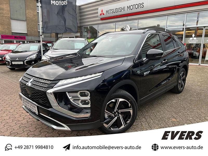 Schwarz Gebraucht 2024 Mitsubishi Eclipse Cross Plus SUV | 28.430 € (Fairer Preis) - Bild 1/4