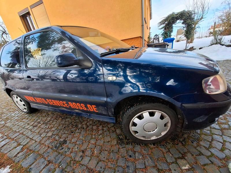 Gebraucht VW Polo 69 PS (50 kW) 2000 Blau Kleinwagen