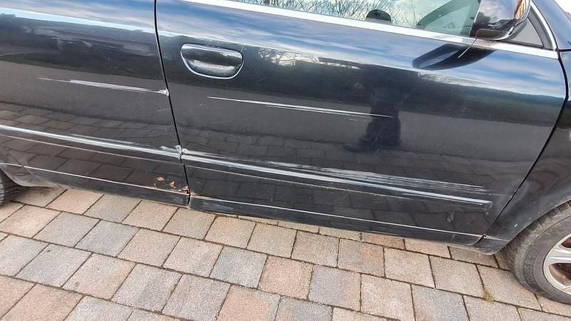 Usata Audi A4 131 CV (96 kW) 2004 Nero Station wagon