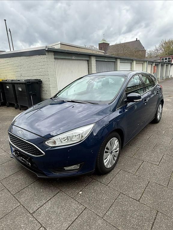 Gebraucht Ford Focus Trend 125 PS (91 kW) 2017 Limousine