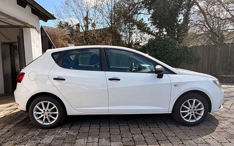 Gebraucht Seat Ibiza Reference 86 PS (63 kW) 2013 Weiß Kleinwagen