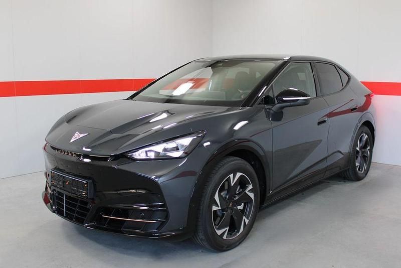 Neu Cupra Tavascan Endurance 210 kW (286 PS) 2026 Grau SUV