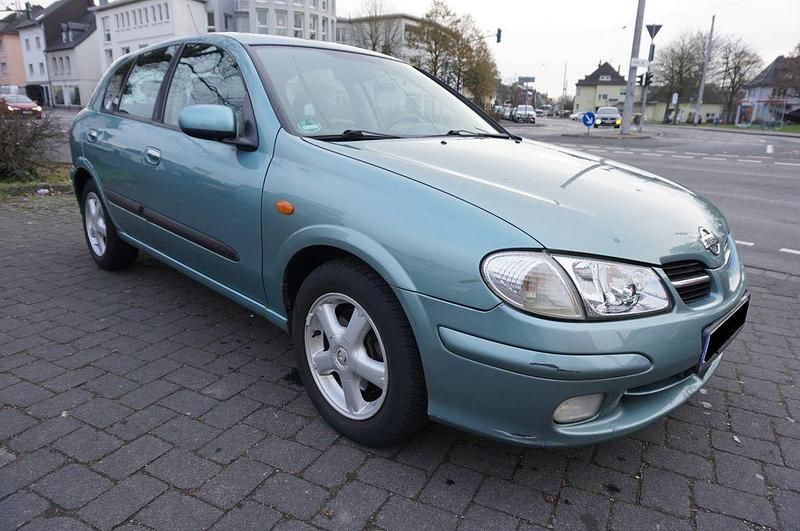 Gebraucht Nissan Almera 114 PS (83 kW) 2001 Grün Limousine