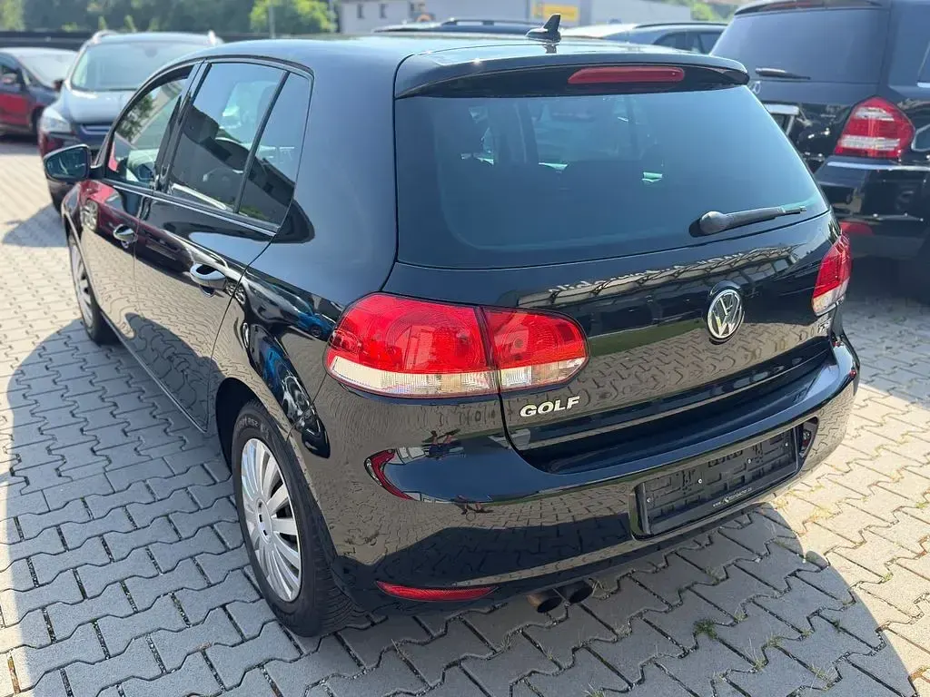 Gebraucht VW Golf VI Style 122 PS (89 kW) 2011 Schwarz Kleinwagen