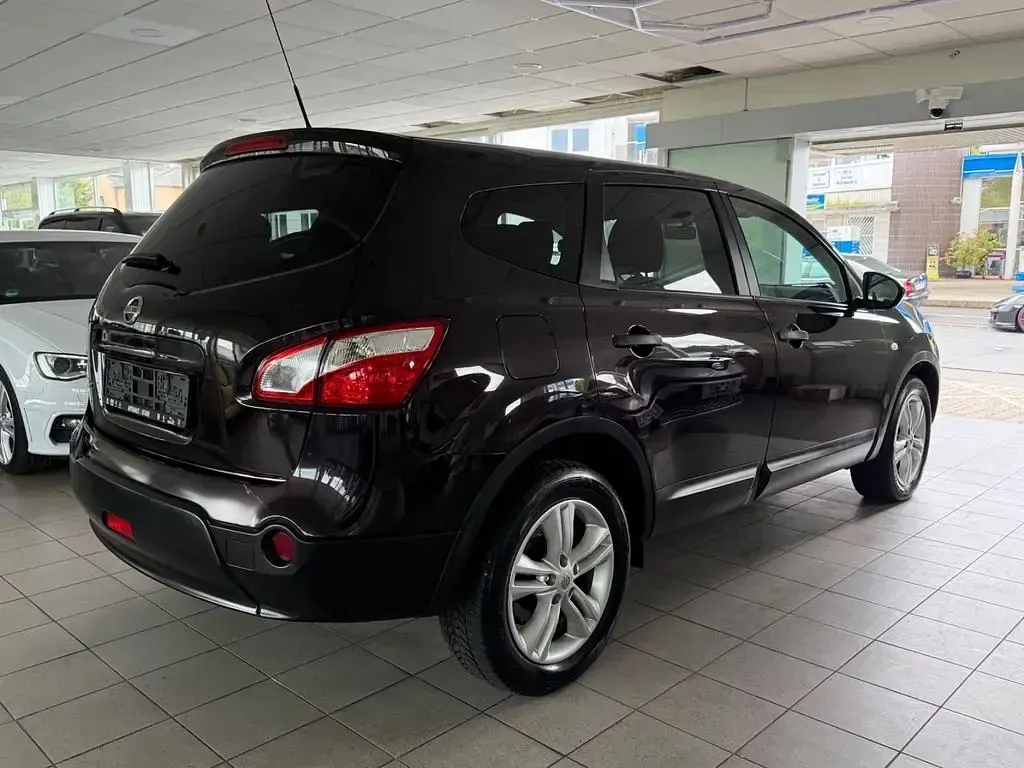 Gebraucht Nissan Qashqai +2 Visia 141 PS (103 kW) 2011 Nightshade SUV