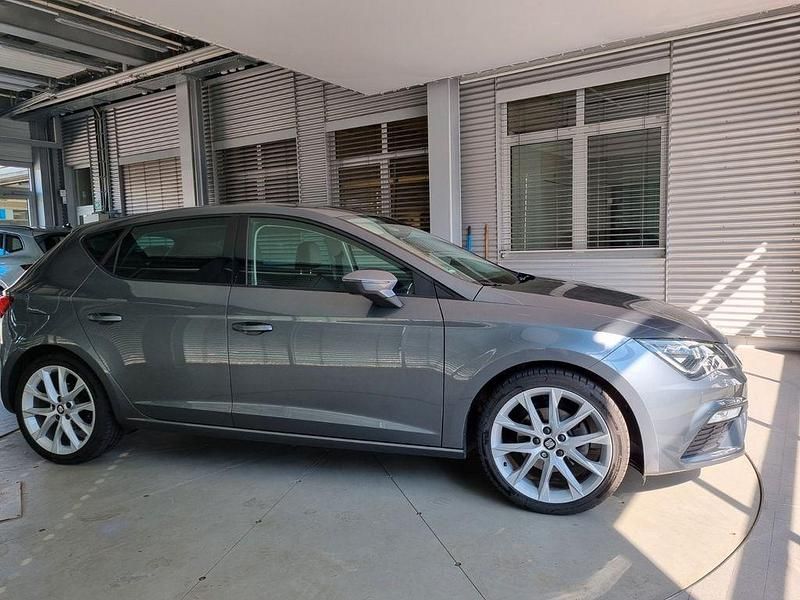 Gebraucht Seat Leon FR 125 PS (91 kW) 2017 Grau Limousine