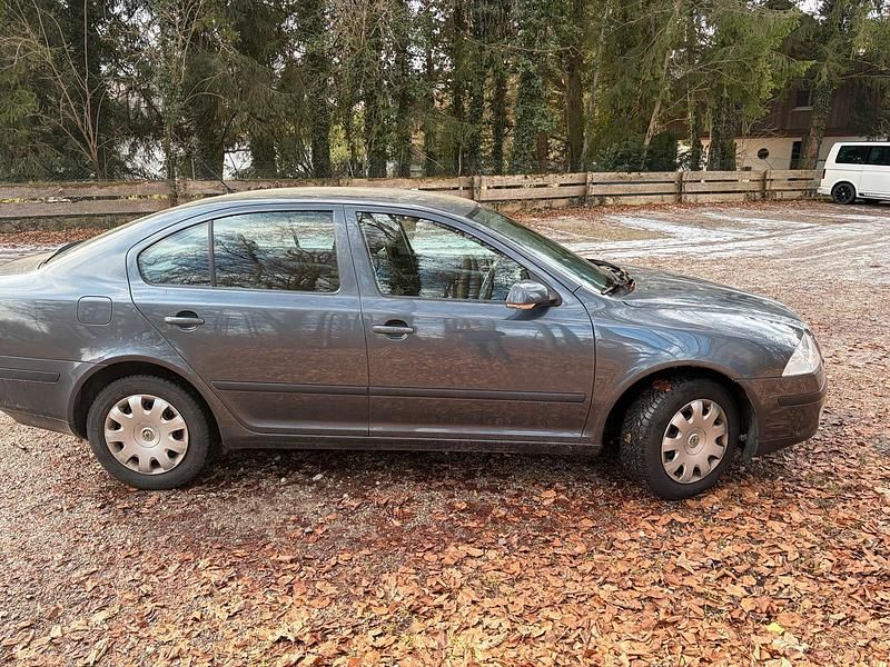 Gebraucht Skoda Octavia 2007 Silber Limousine
