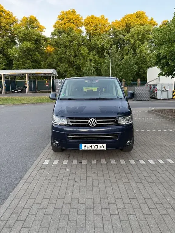 Gebraucht VW Multivan Highline 179 PS (131 kW) 2010 Van / Kleinbus