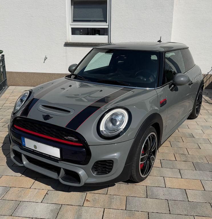 Gebraucht Mini John Cooper Works 231 PS (169 kW) 2017 Grau Kleinwagen