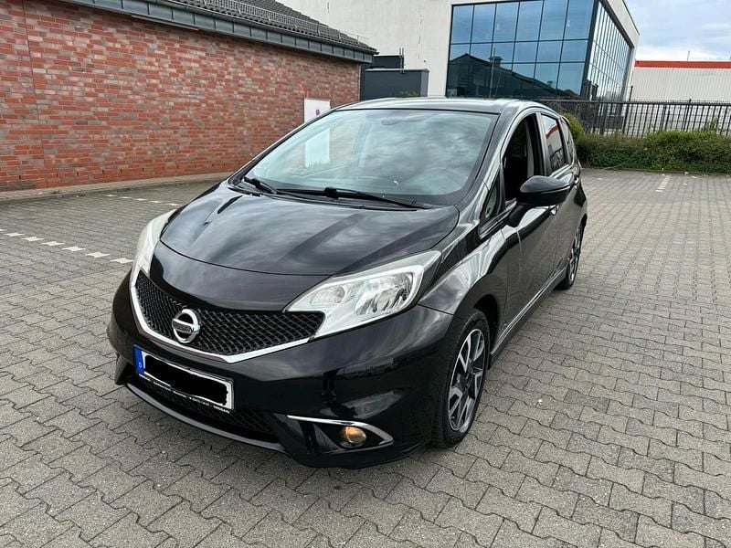 Gebraucht Nissan Note Tekna 90 PS (66 kW) 2015 Schwarz Kleinwagen