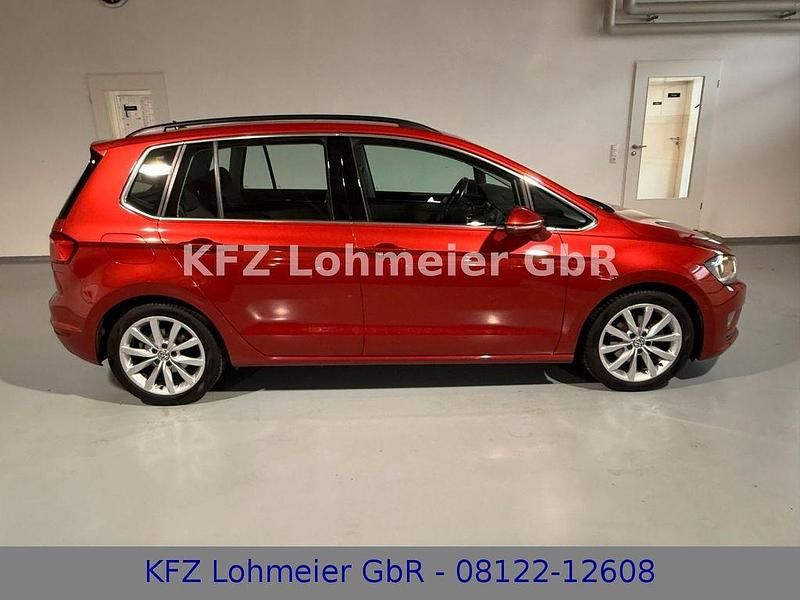Gebraucht VW Golf Sportsvan 150 PS (110 kW) 2015 Sunsetred Van / Kleinbus