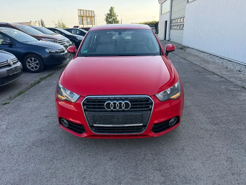 Gebraucht Audi A1 Sportback 122 PS (89 kW) 2015 Rot Kleinwagen