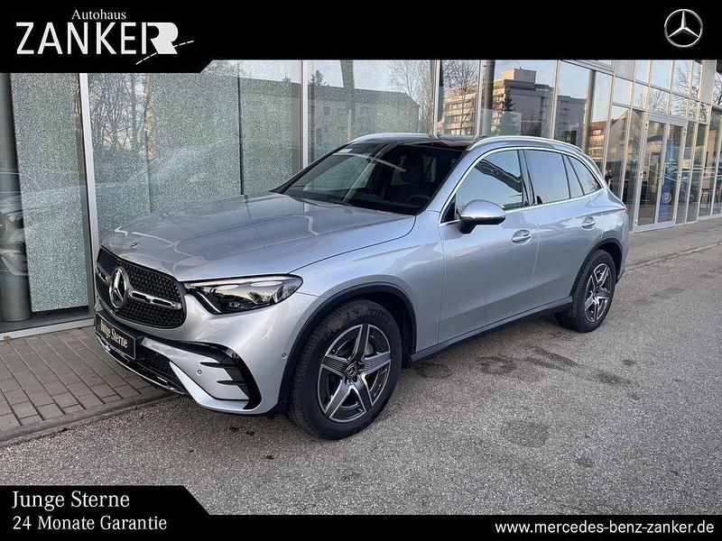 Gebraucht Mercedes GLC300 Premium 258 PS (189 kW) 2024 Silber SUV