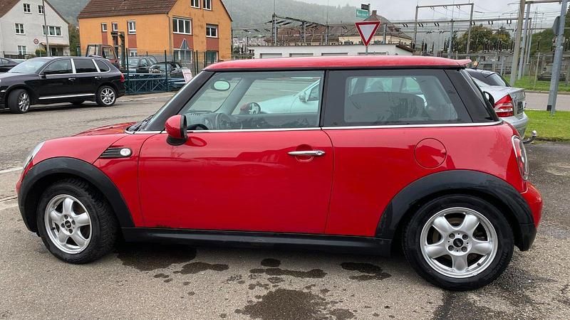 Gebraucht Mini Cooper 120 PS (88 kW) 2006 Rot Kleinwagen