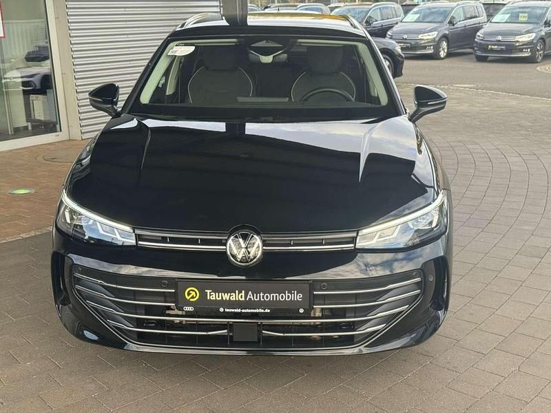 Gebraucht VW Passat Business 150 PS (110 kW) 2025 Schwarz Kombi