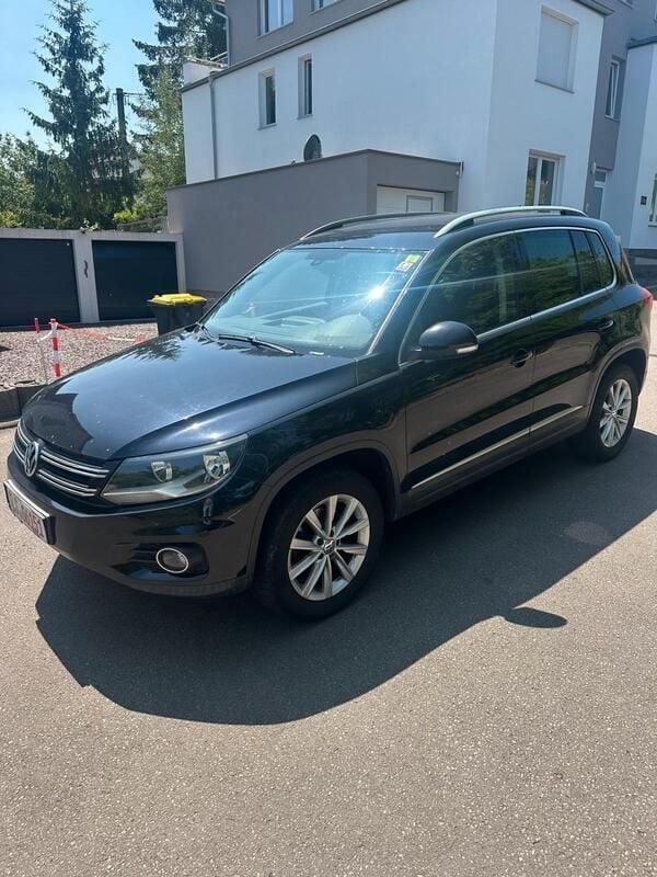 Schwarz Gebraucht 2012 VW Tiguan SUV | 4.999 € (Superpreis) - Bild 1/4