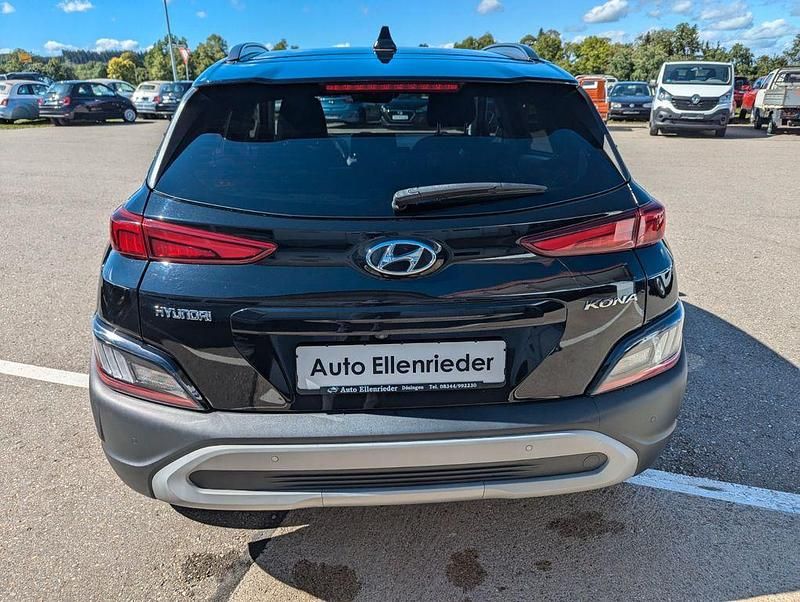 Gebraucht Hyundai Kona Trend 120 PS (88 kW) 2021 Schwarz SUV