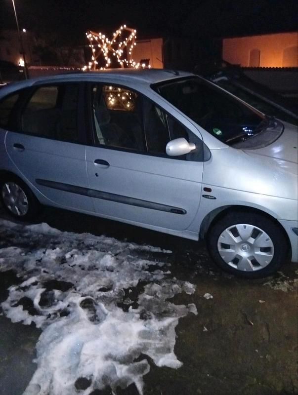 Gebraucht Renault Scénic 107 PS (78 kW) 2000 Grau Van / Kleinbus