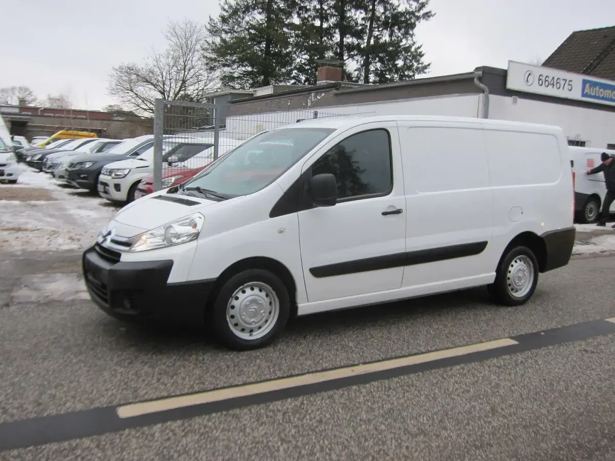 Usado Citroën Jumpy 128 HP (94 kW) 2016 Branco Monovolume