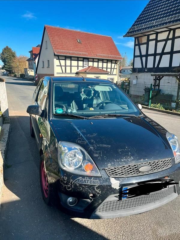 Gebraucht Ford Fiesta 101 PS (74 kW) 2005 Schwarz Kleinwagen