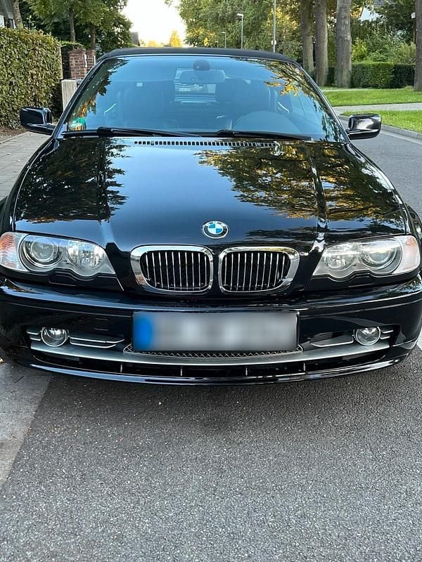Second-hand BMW 330 231 CP (169 kW) 2002 Negru Cabrio