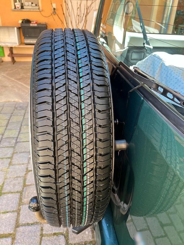 Gebraucht Suzuki Jimny 82 PS (60 kW) 2009 Grün SUV