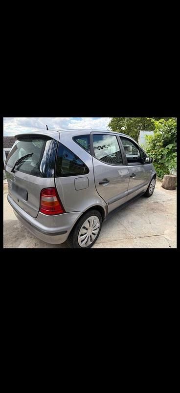 Gebraucht Mercedes A160 102 PS (75 kW) 1999 Silber Kleinwagen